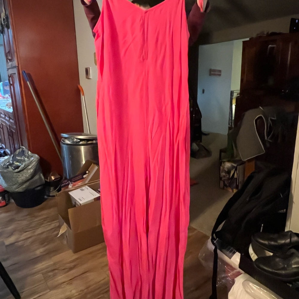 Elegant Pink Sleeveless Dress- SHIPPING PRICE NOT INCLUDED